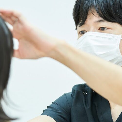 オアシス美容外科 埋没法の診察