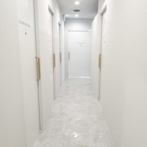 eclinic 岡山院の院内
