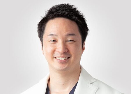 品川美容外科名古屋院の河内 泰仁先生