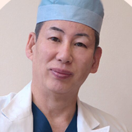 石倉クリニックの院長
