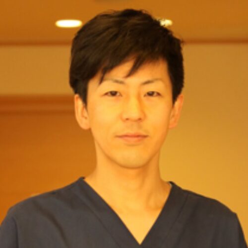 塩山皮フ科の院長
