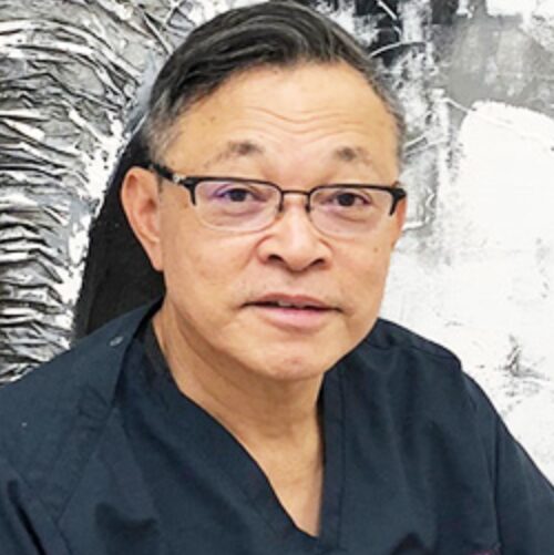 ピュア形成外科医院の院長